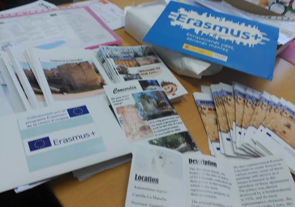 Preparándonos para la 1ªReunión de Transmovilidad de Passport to Europe en nuestro IES