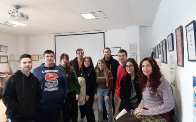 Segunda reunión de seguimiento con el alumnado de grado superior beneficiario de movilidades para el Proyecto KA103