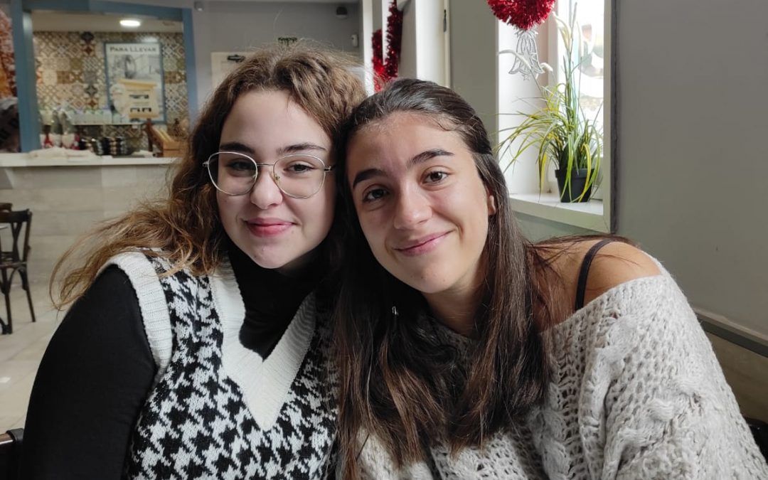 Churros con Paula y Manuela, nuestras estudiantes en Movilidad de Larga Duración