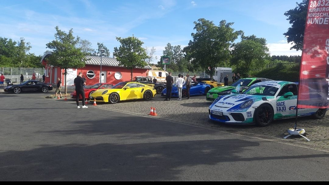 Terminando las FCTs en un circuito de carreras en Alemania