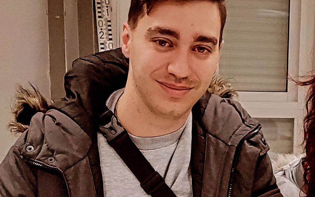 Aitor, un estudiante de CFGS cuya movilidad gira en torno a la lucha por el cambio climático