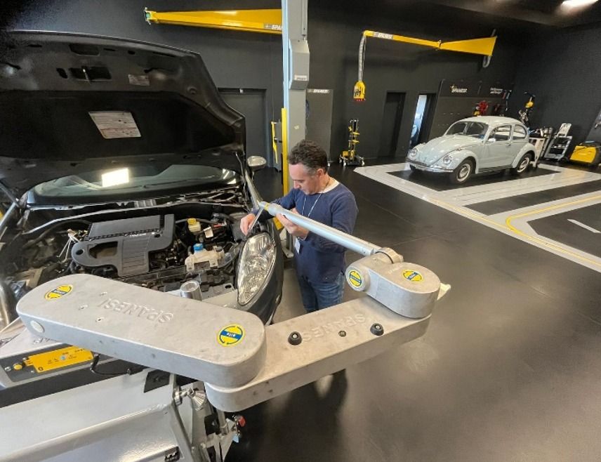 Jose amplía su formación en Italia con una movilidad Erasmus+ en el sector de la Automoción