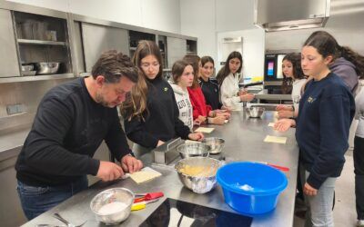 Movilidad a Brujas para desarrollar objetivos de Convivencia Escolar.